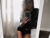 thebeachyblonde avatar
