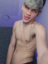 thian_hot35 avatar