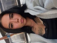 twohotgirl avatar