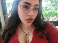 urCurvyTHICC avatar