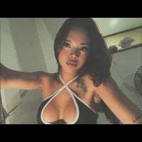 ur_holly_lexie avatar