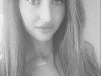 vivianebliss avatar