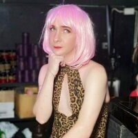 whiteladyboy avatar