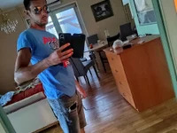 zekszeks avatar