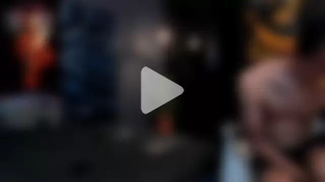 Aaron_whitee_ photo 9