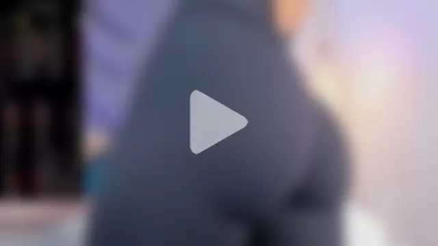 AilishBenson photo 20