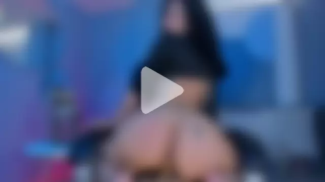 AlessaRomero photo 6