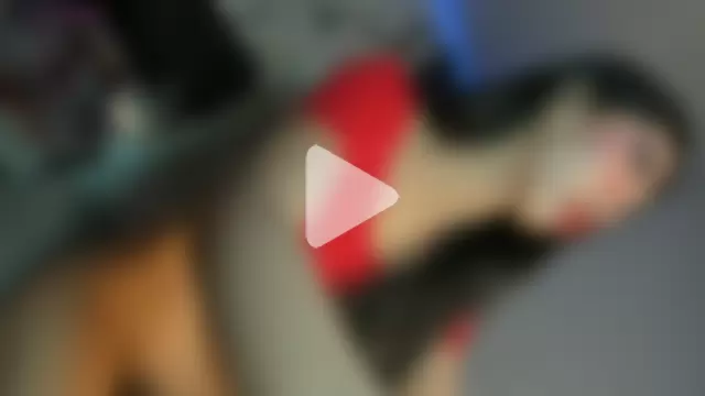 Alexa_therealhorsecock photo 2