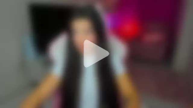 AlluringAriel photo 1