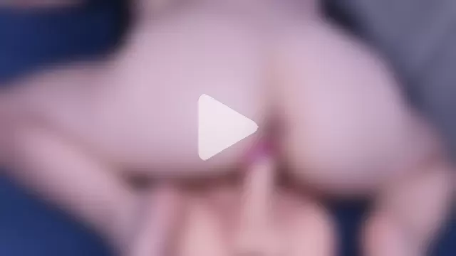 AmazingCurvy photo 17