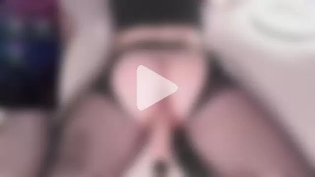 AngelinaRogs photo 5