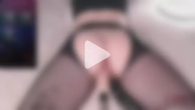 AngelinaRogs photo 25