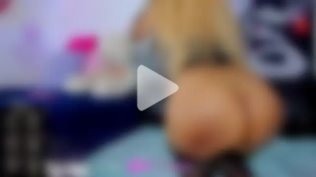 Angeline_focus photo 5