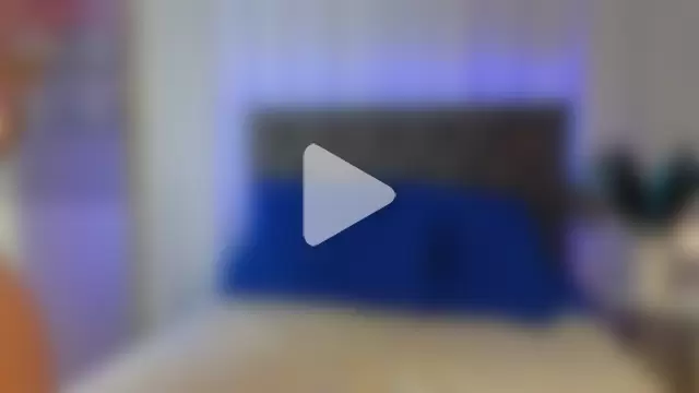 Ariana_Petite photo 16