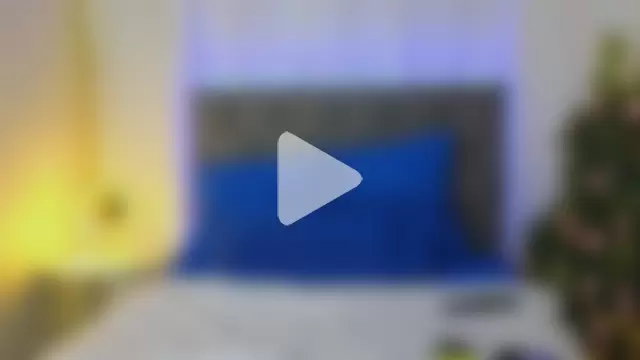 Ariana_Petite photo 17