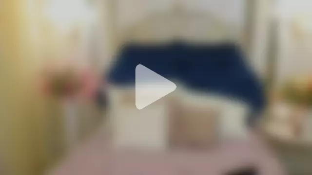 Ariana_Petite photo 1