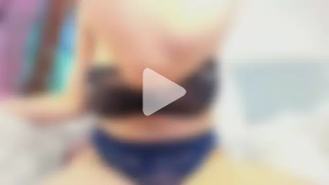 Awesome_Jolie photo 12