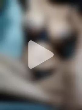 Banee_bunnyLIVE photo 9