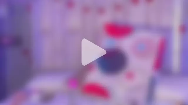 Bella-Sanders photo 20