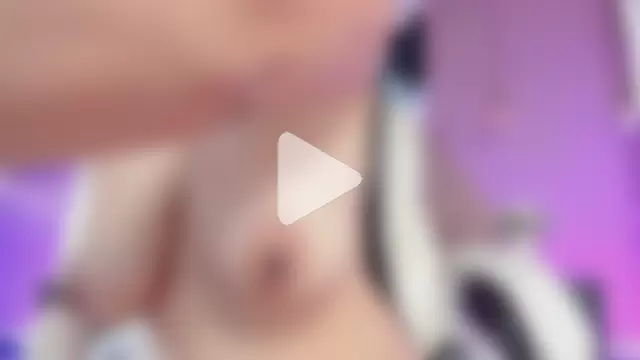 BellaClaiir photo 23