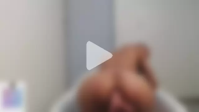 Big_fisting_ass photo 22