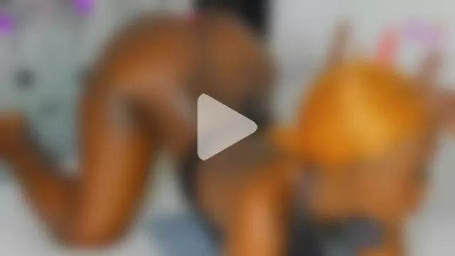 CERTIFIED_SQUIRTER photo 4