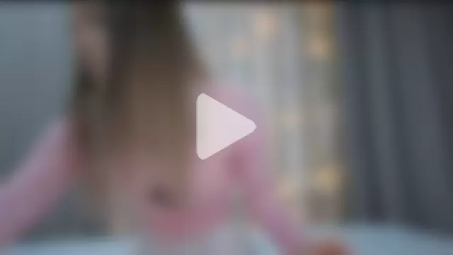 CarolinePepper photo 7