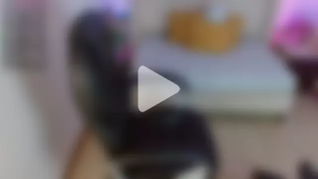 Charlotte_Jones__ photo 15