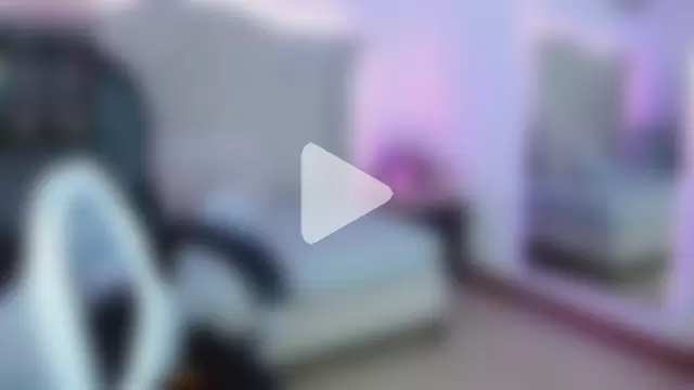 Charlotte_Jones__ photo 11