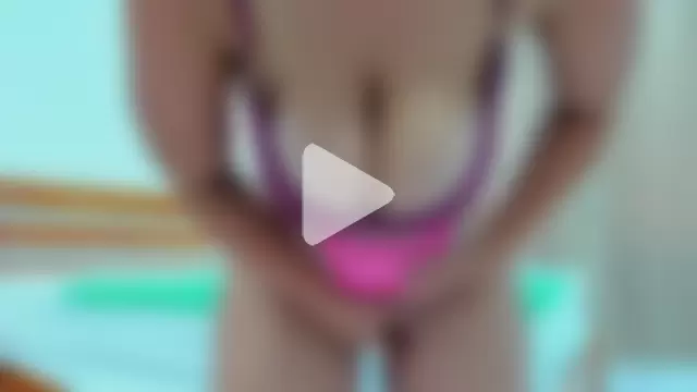 CurvyJules69 photo 6