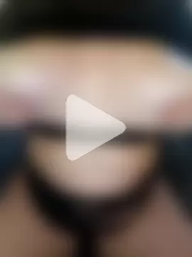 Curvy_Milf_Stella photo 1