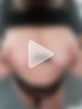 Curvy_Milf_Stella photo 4