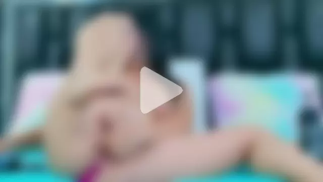 DahianaMoss photo 22