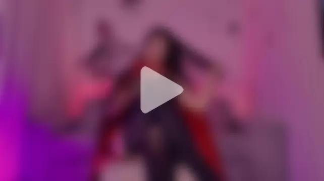 DaphneWayne photo 5