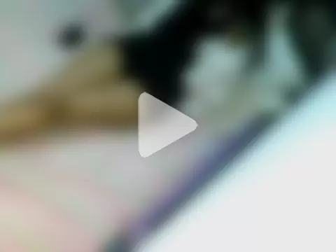 De_maskedcouple photo 26