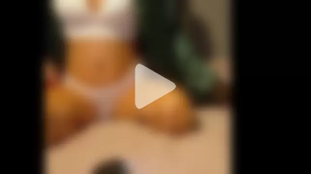 DesireQueen69 photo 1