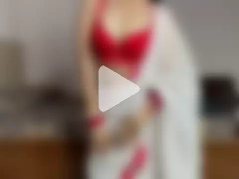 Divyagupta_1 photo 1