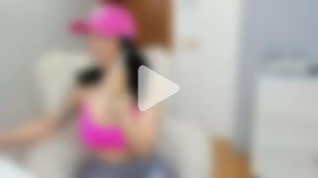 ElisaBaxter photo 22