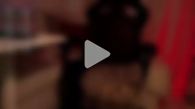 EmillyGreen1 photo 3