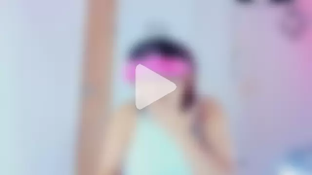 Emily_Coper18 photo 5