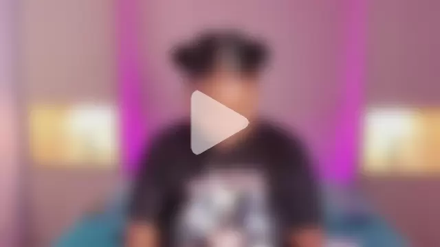 EmilyyStuart photo 26