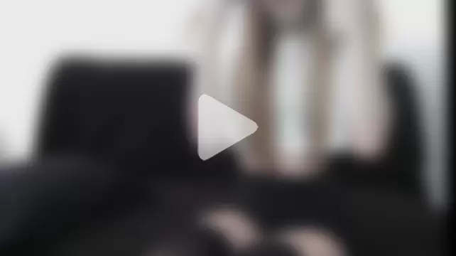 ErikaShyy photo 19