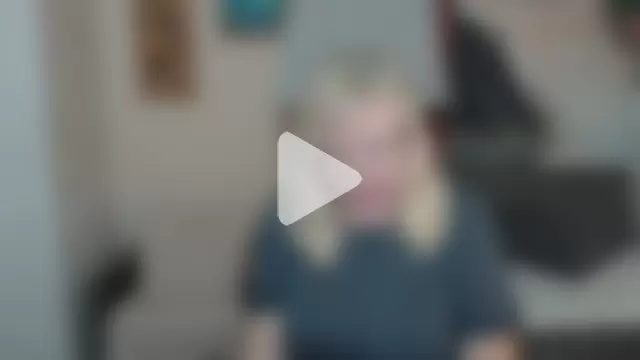 EvelynLoveShy photo 9