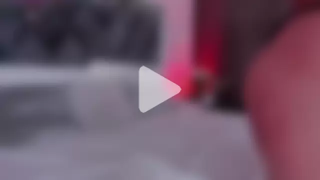 Evelyn__16 photo 22