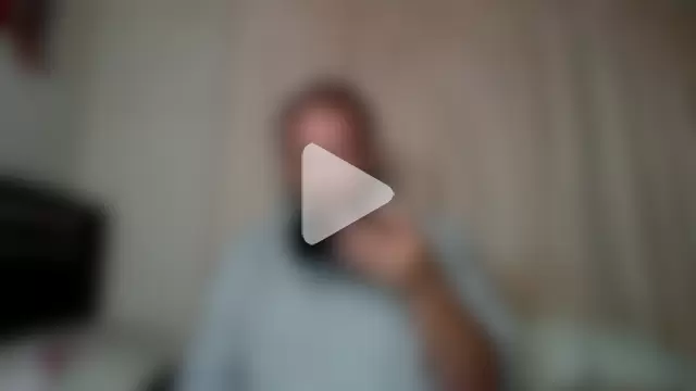 Exhibitionist040577 photo 1