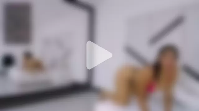 GeraldineSandoval photo 19