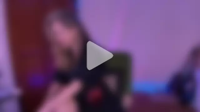 Giantonelawow photo 11