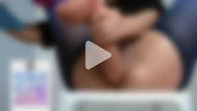 Girl_squirting photo 4