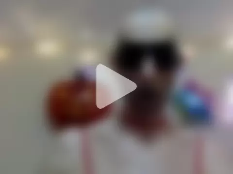 HandsomeAlfie photo 2