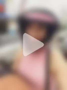 Irresistible24 photo 5